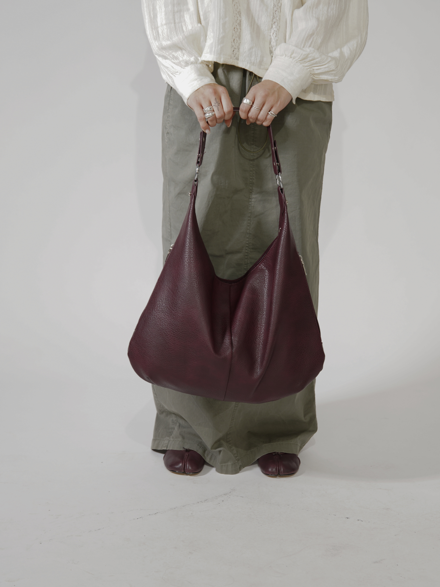 Aeliana Sleek Everyday Bag