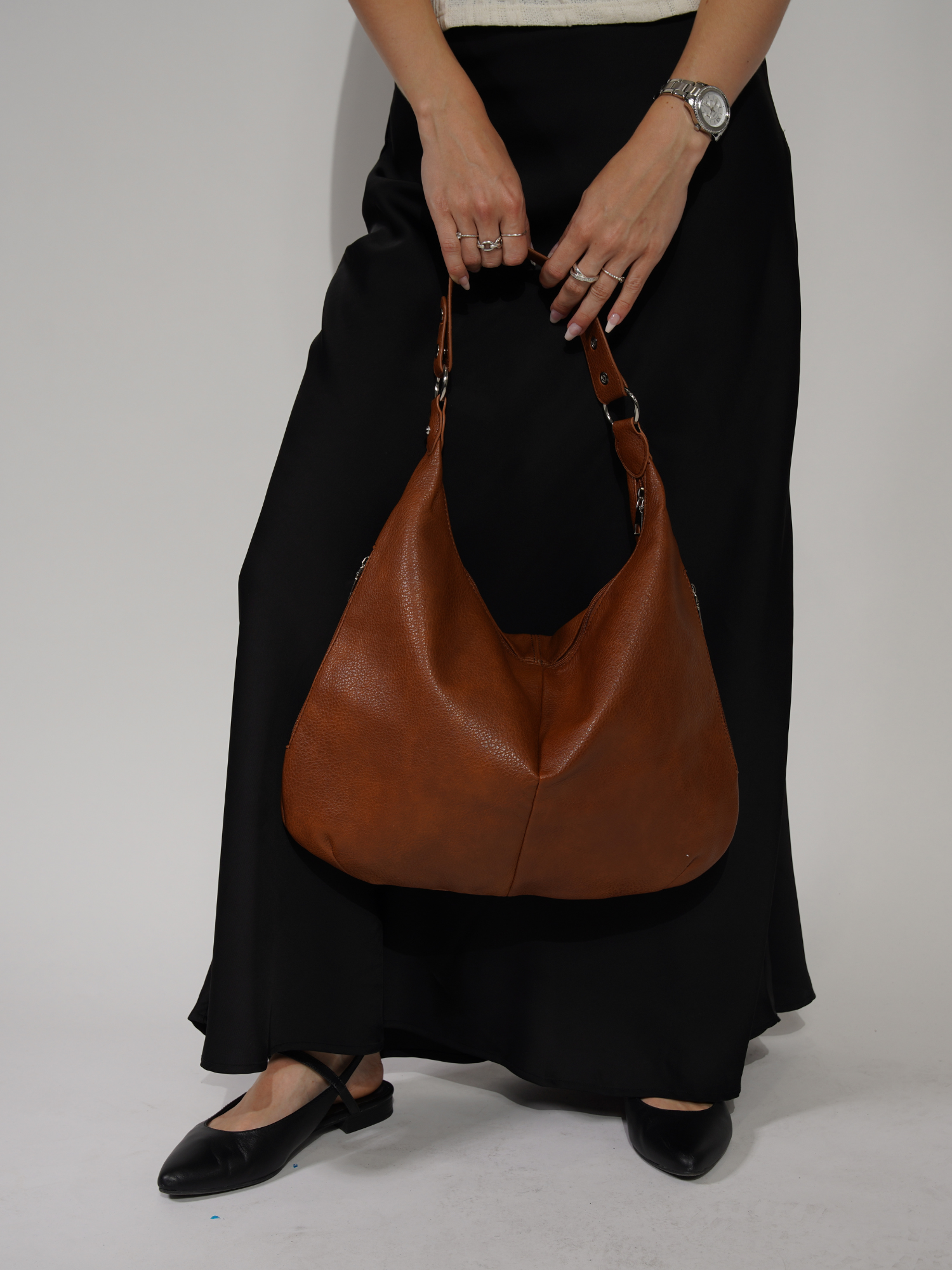 Aeliana Sleek Everyday Bag