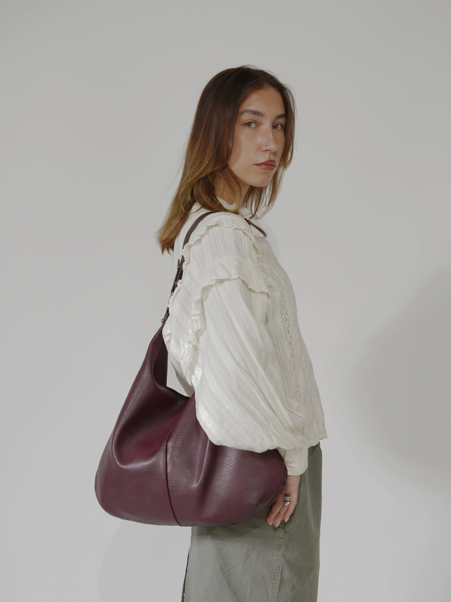 Aeliana Sleek Everyday Bag