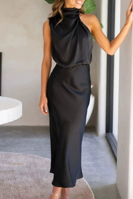 Benthe - Lange Satijnen Jurk met Halternek